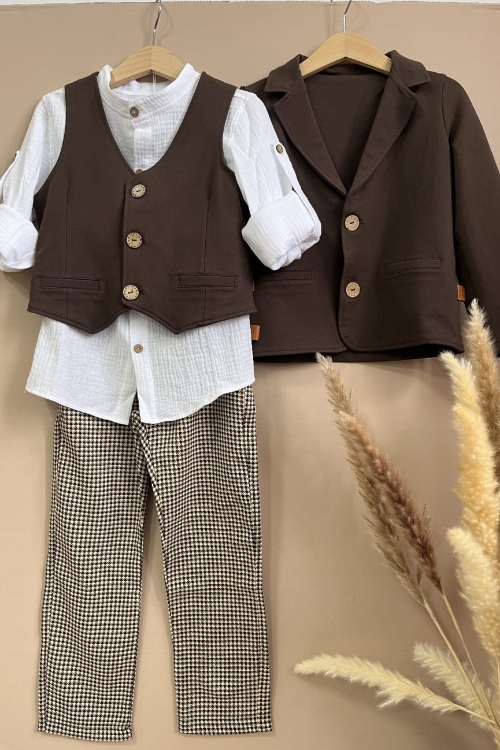 george brązowy  garnitur dla chłopca.JPG