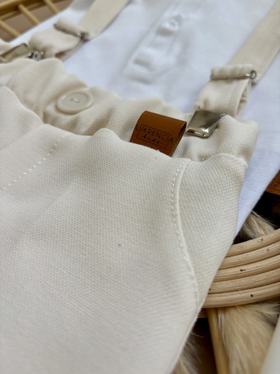 spodnie do chrztu beżowe.jpeg