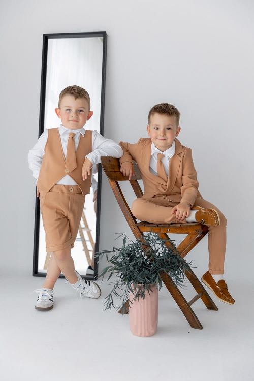 KARMEL marynarka i kamizelka.jpg