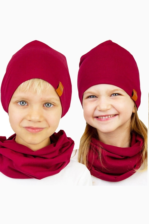 bordowa-czapka-Alex-dla-chłopca-i-dla-dziewczynki-w-zestawie-z-kominem 2.jpg