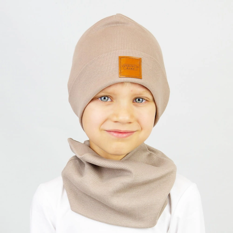 beżowa-czapka-beanie-dla-chłopca-w-zestawie-z-kominem.jpg
