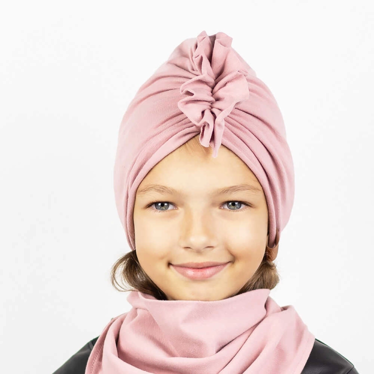dziecięcy turban w różowym kolorze