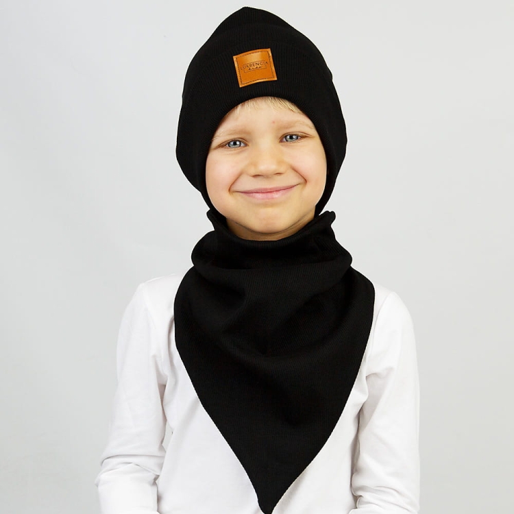 czarna-komin-chusta-i-czapka-beanie-dla-chłopca-z-wywinieciem.jpg