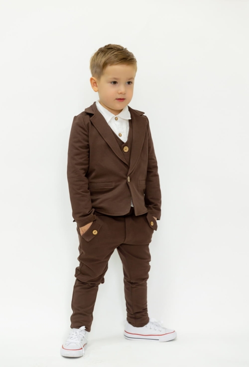 brązowy-garnitur-1.jpg